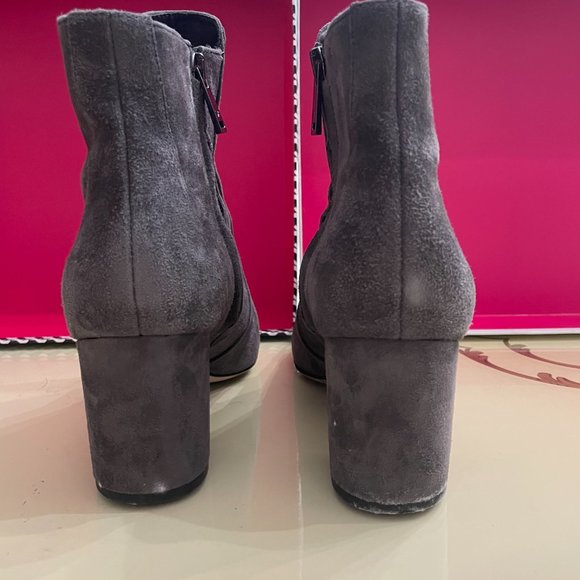 Diane von Furstenberg Lari 8.5 dark grey suede bootie - Picture 8 of 8